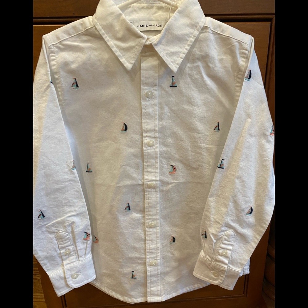 NWT Janie and Jack boys sailboat poplin button down - size 5